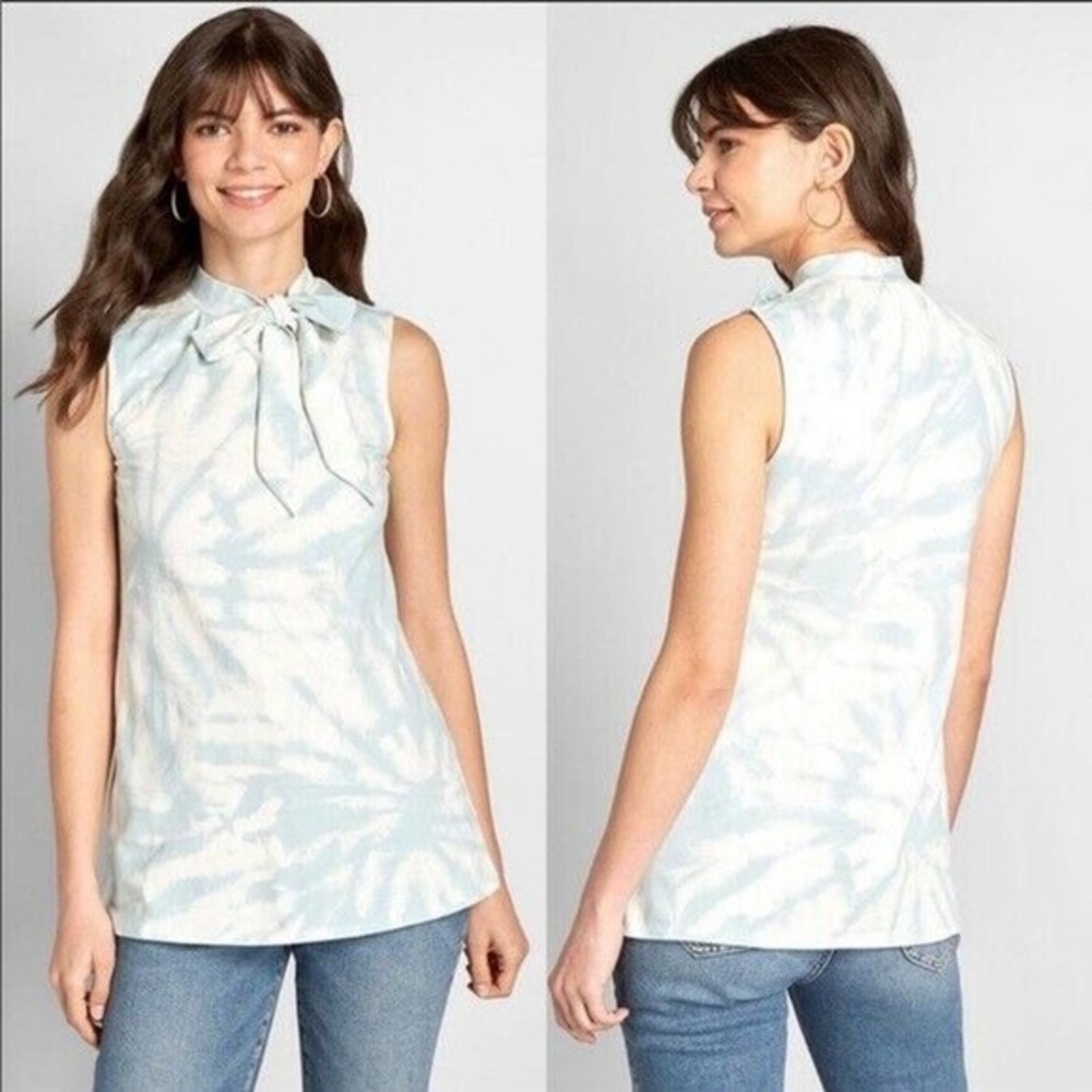 ModCloth Earned Adulation Tie-Neck